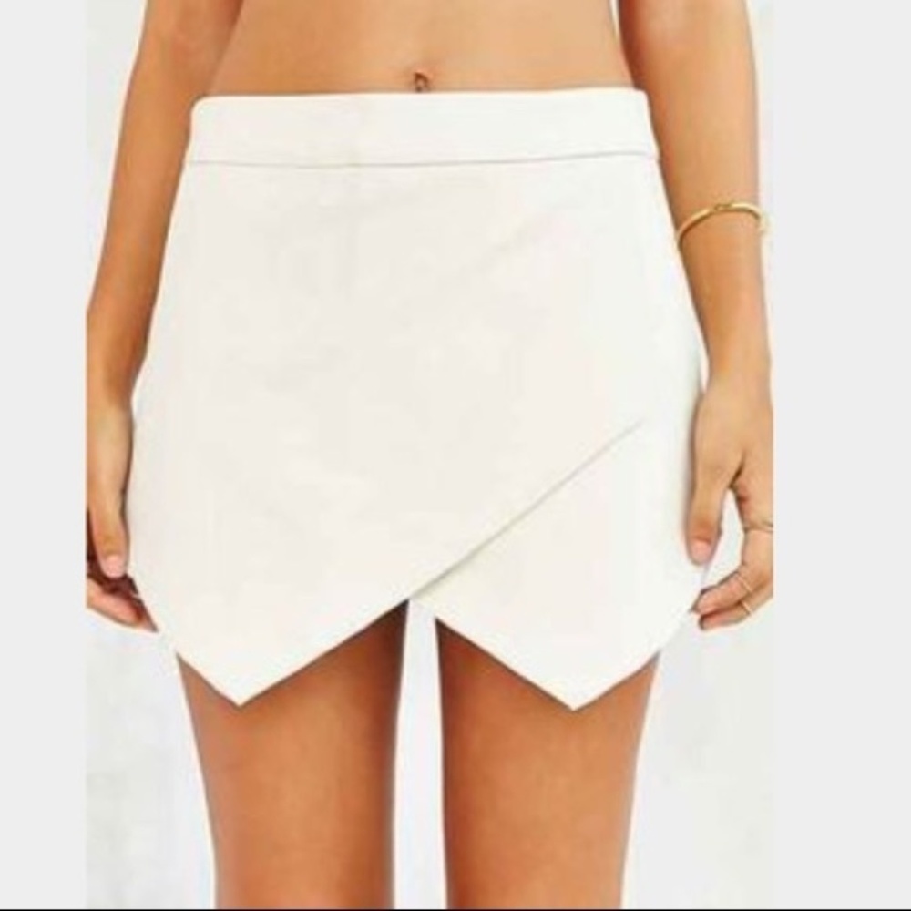 White Express Asymmetrical Skort